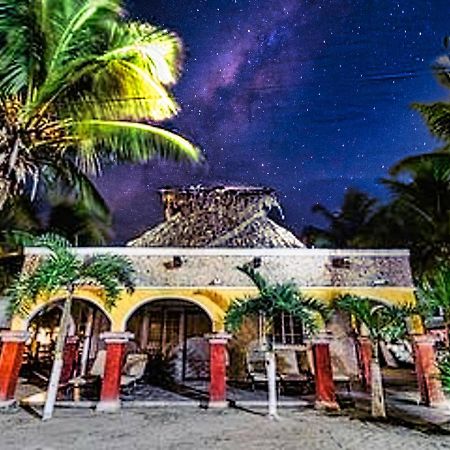 Hacienda Antigua Villa, 50M From Sandy Beach El Cuyo Eksteriør bilde