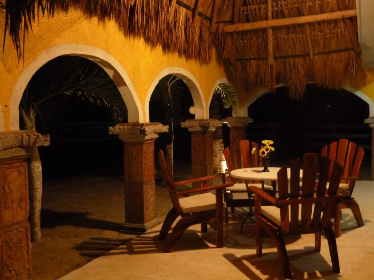 Hacienda Antigua Villa, 50M From Sandy Beach El Cuyo Eksteriør bilde