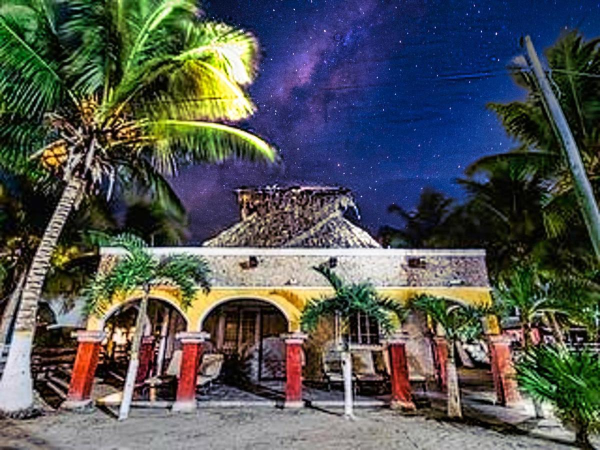 Hacienda Antigua Villa, 50M From Sandy Beach El Cuyo Eksteriør bilde