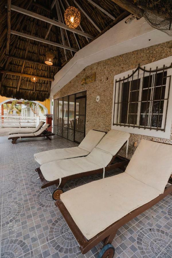Hacienda Antigua Villa, 50M From Sandy Beach El Cuyo Eksteriør bilde